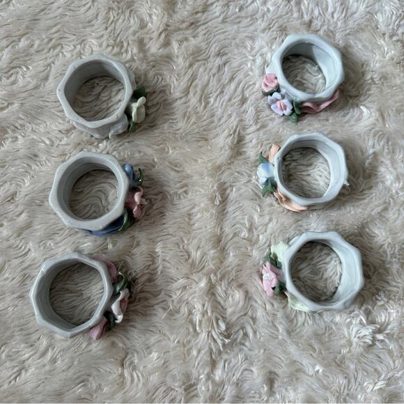 Set of Six Vintage Napkin Rings Pastel Floral Fine China Ceramic Pastel Garden - Picture 4 of 9